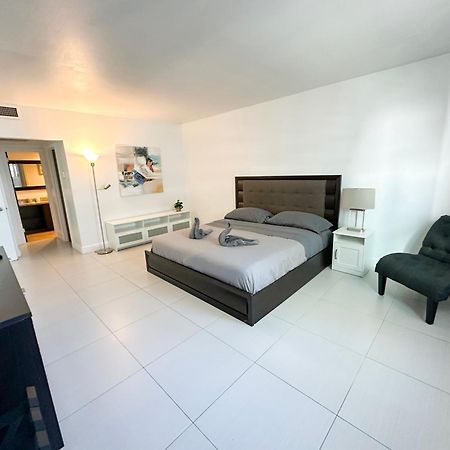 Apartamento Departamento frente al mar con salida directa a playa. Hollywood Exterior foto