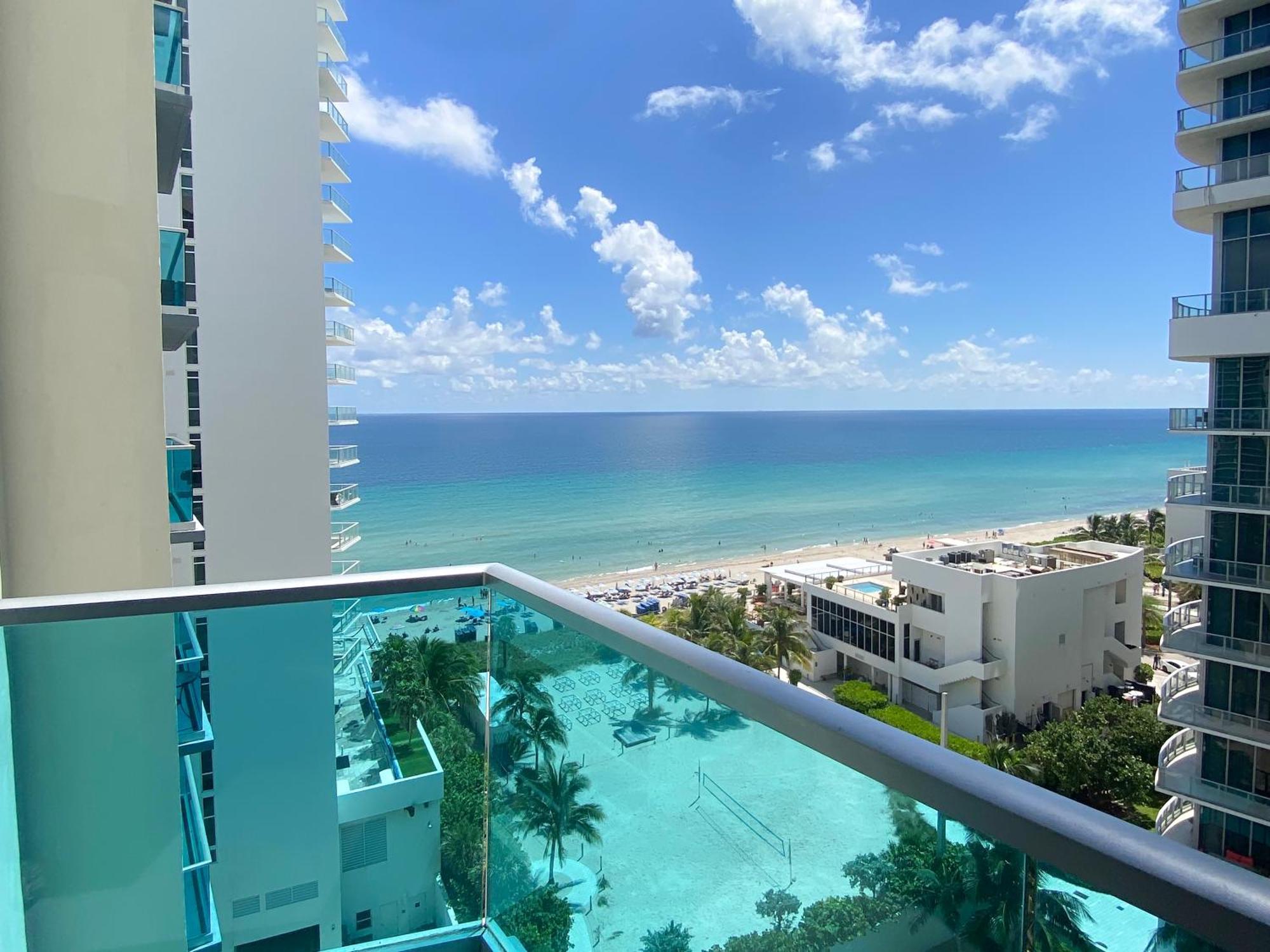 Apartamento Departamento frente al mar con salida directa a playa. Hollywood Exterior foto